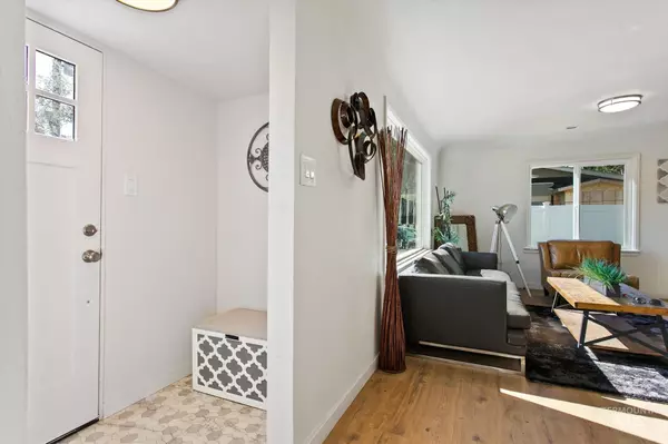 Melba, ID 83641,417 Randolph St