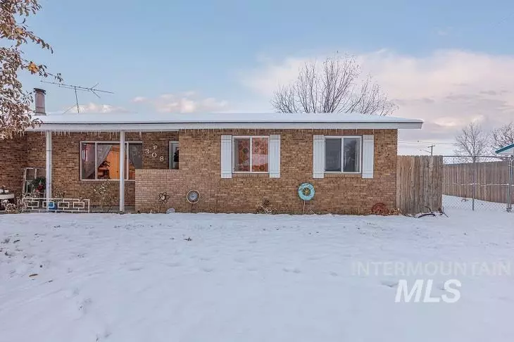 308 Pilgrim Park Dr, New Plymouth, ID 83655