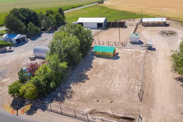 Filer, ID 83328,3797 N 2000 E