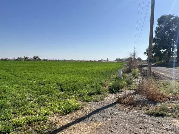 Twin Falls, ID 83301,3230 E 3500 N