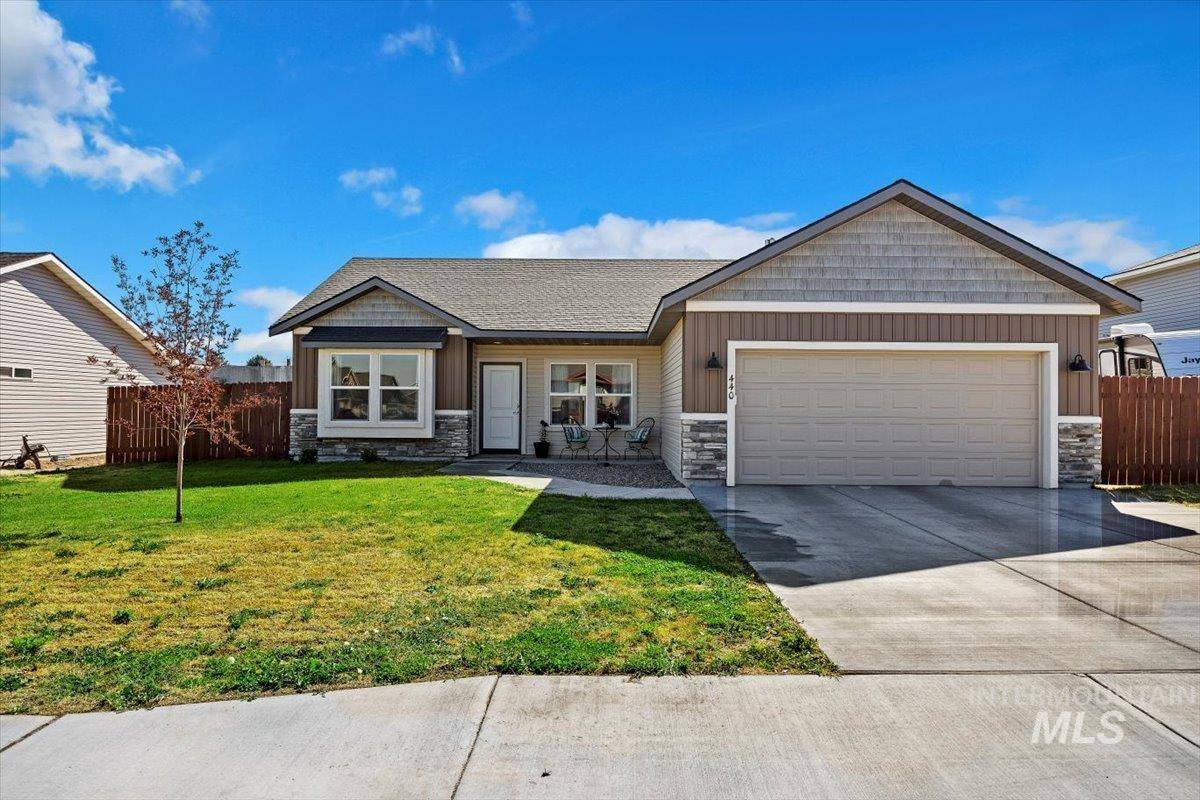 440 Adell St. N, Filer, ID 83328-5342