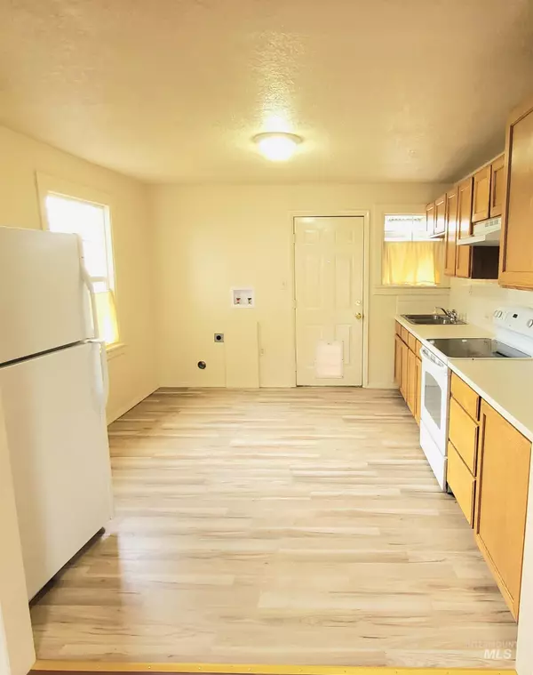 Caldwell, ID 83605,616 Freeport