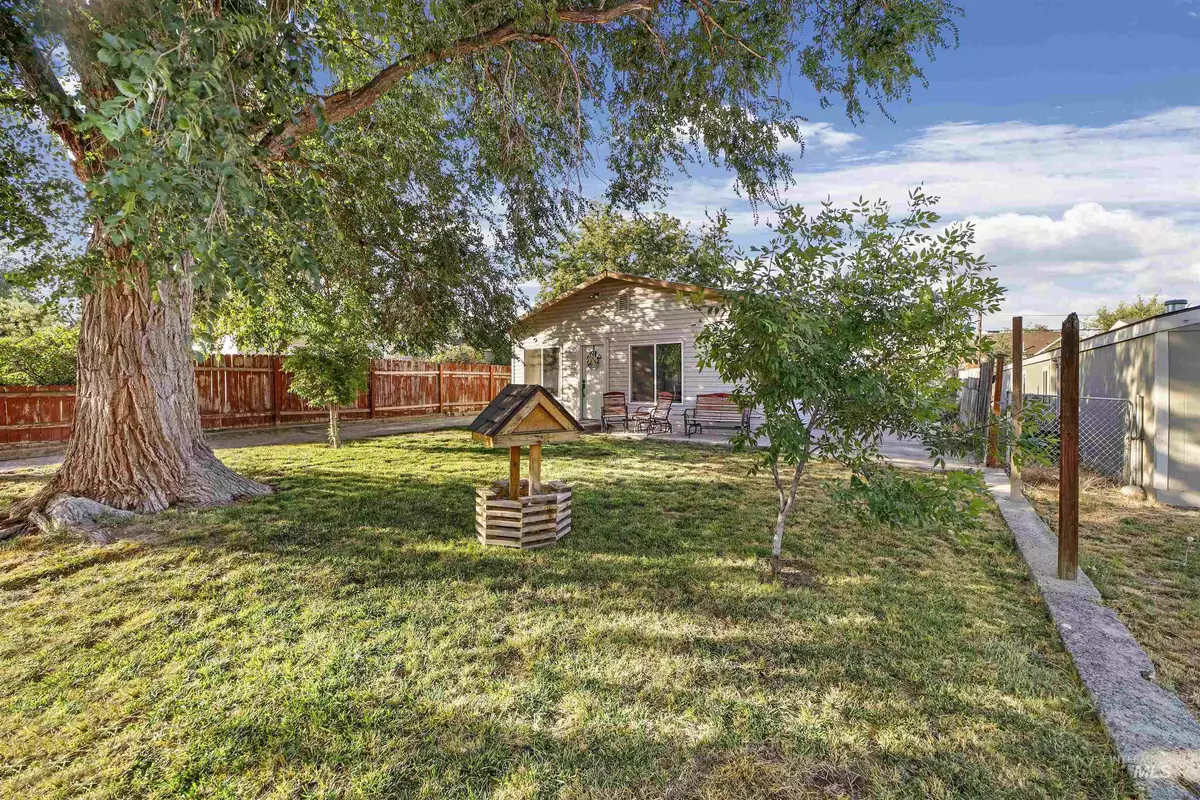 Buhl, ID 83316,225 7th Ave. S.