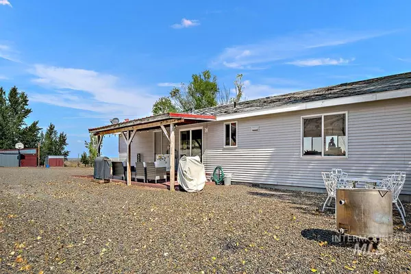 Bruneau, ID 83604,31335 Hot Creek Rd