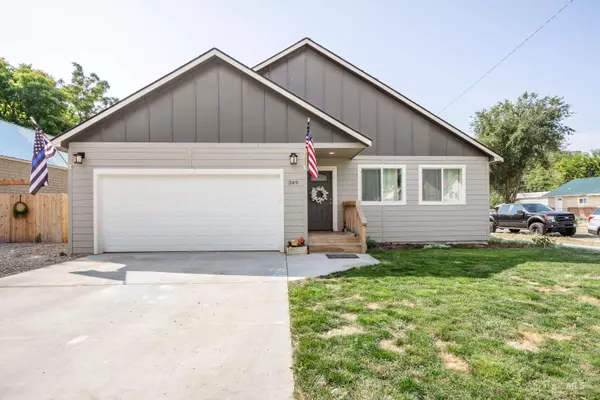 Weiser, ID 83672,349 W Idaho St