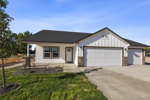 216 Rim View Drive, Melba, ID 83641