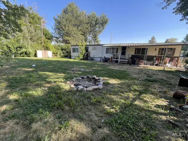 798 W Dolson Ln, Eagle, ID 83616