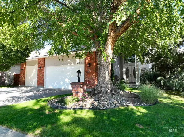 5674 N Heathrow Way, Boise, ID 83713