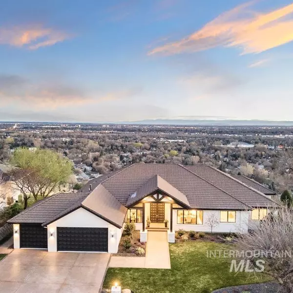 4425 W Quail Point Ct, Boise, ID 83703