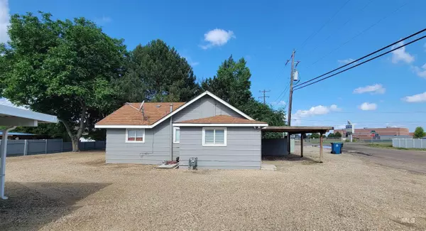 Nampa, ID 83686,2712 S Powerline