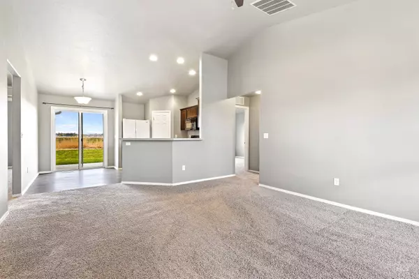 Nampa, ID 83651-5220,15825 Granite Peak Ave