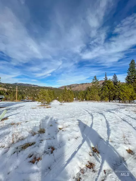 TBD T5n R4e Clear Creek Estates 2 Blk 2 Lot 39 Sec 28, Idaho City, ID 83716