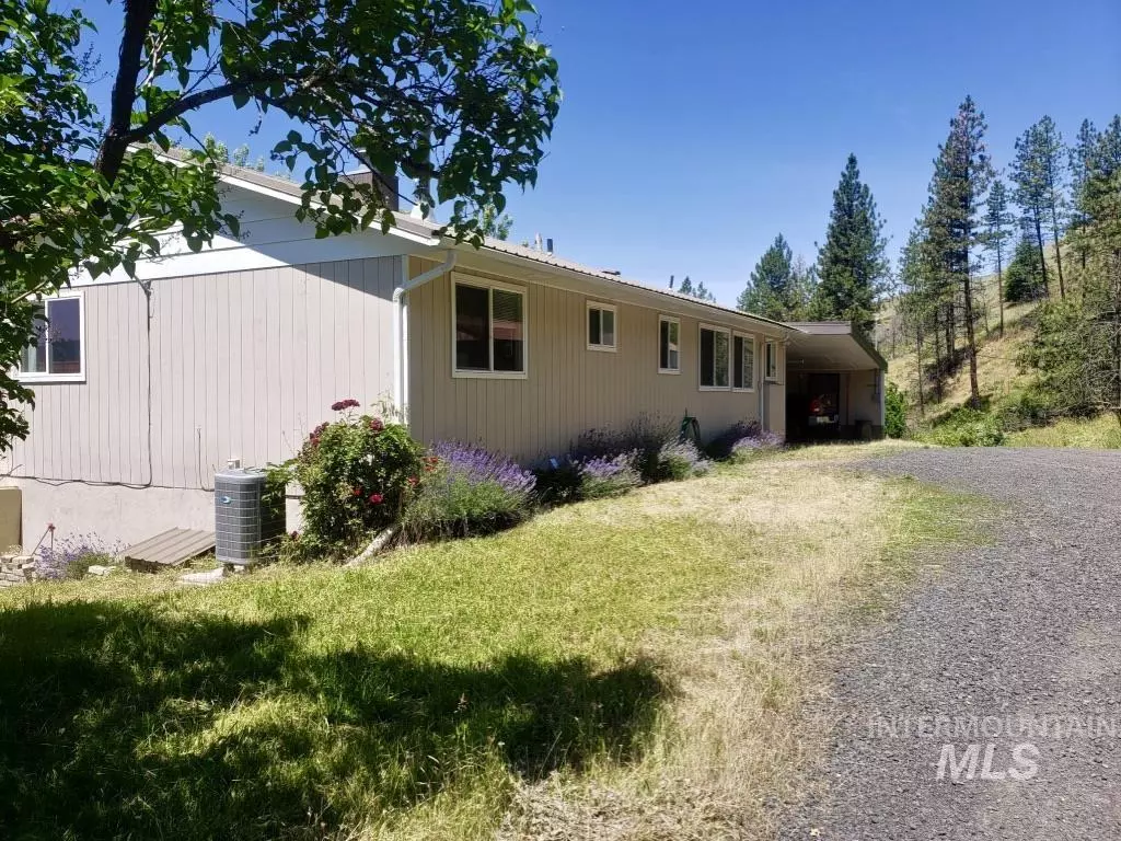 Kamiah, ID 83536,331 Beaverslide Road