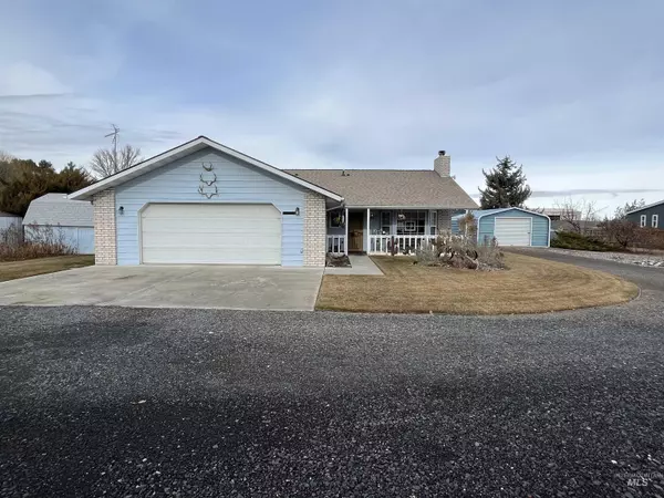 613 N. Hagerman St, Wendell, ID 83355