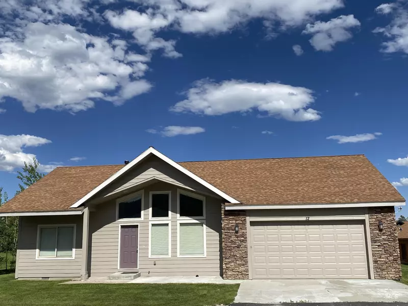 12 Charters Drive, Donnelly, ID 83615