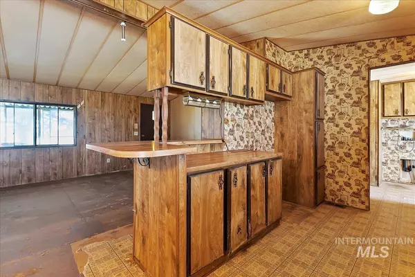 Filer, ID 83328,2225 E 4100 N