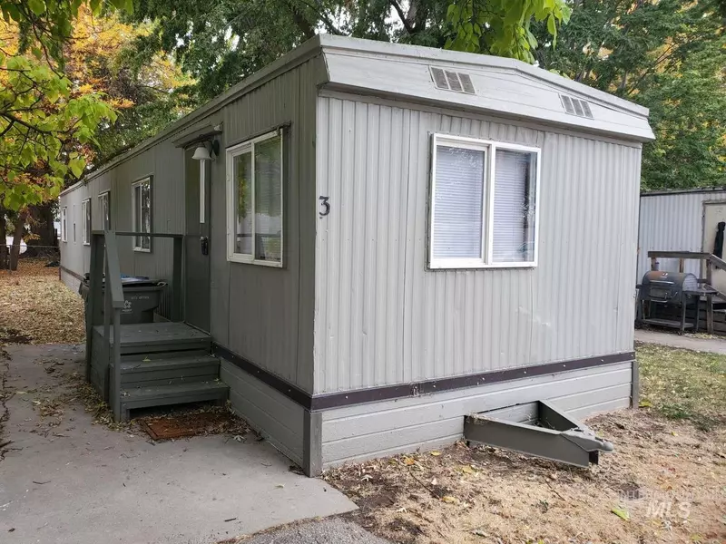 408 E 51st St, Garden City, ID 83714