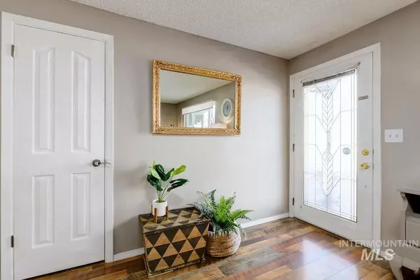 Boise, ID 83704,10139 W Milclay Ct