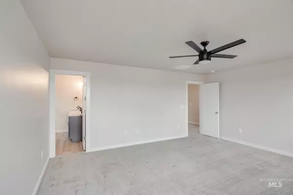 Nampa, ID 83687,17338 N Nightjar Way