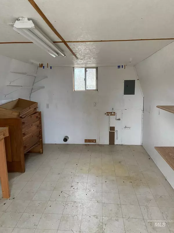 Kamiah, ID 83536,111 Ellis Lane