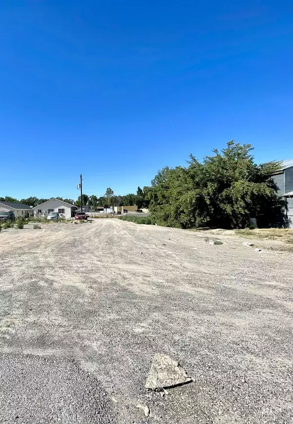 262 W Main, Wendell, ID 83355