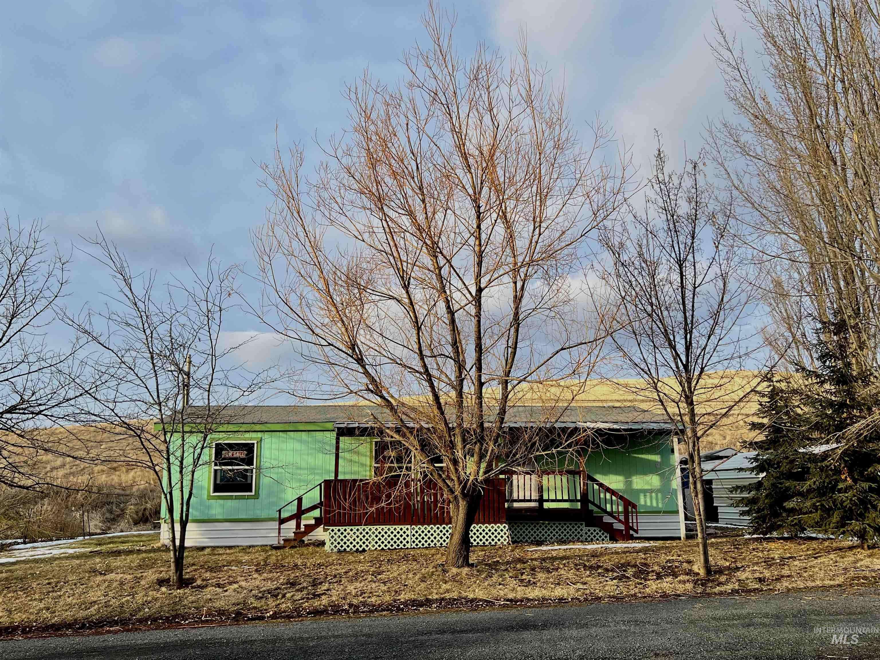Moscow, ID 83843,1020 Eid Road