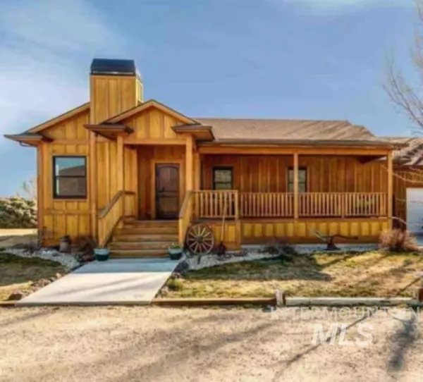 7460 Rattle Snake Ridge Ln, Melba, ID 83641