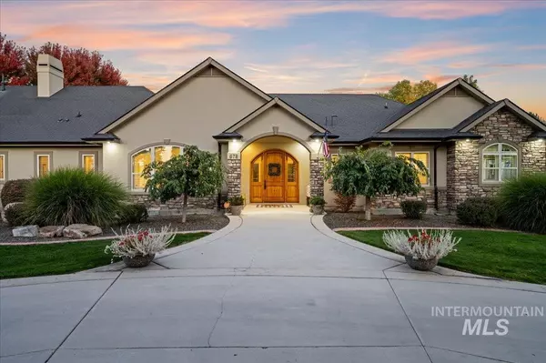 Eagle, ID 83616,678 N Cove Colony Way