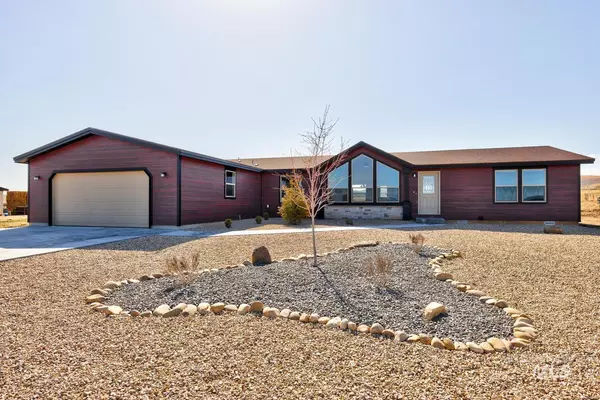 750 Chase Ln,  Melba,  ID 83641