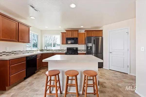 Kuna, ID 83634,300 S Rocker Ave