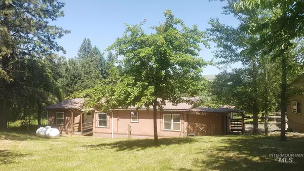 23050 Old Melrose Grade, Peck, ID 83545