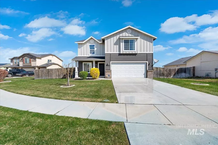 7960 E Drouillard St, Nampa, ID 83687