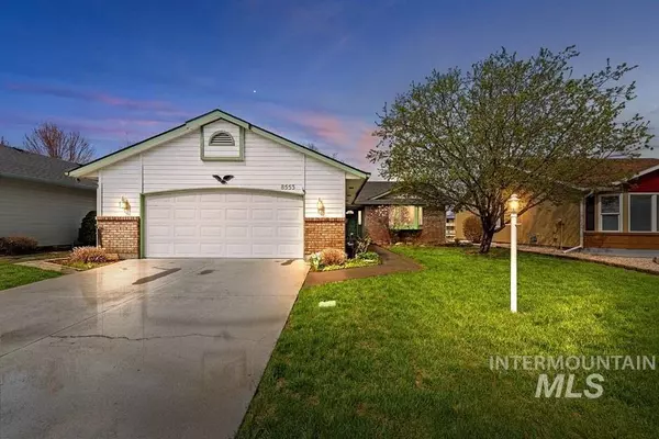 8553 N Willowdale Dr., Garden City, ID 83714