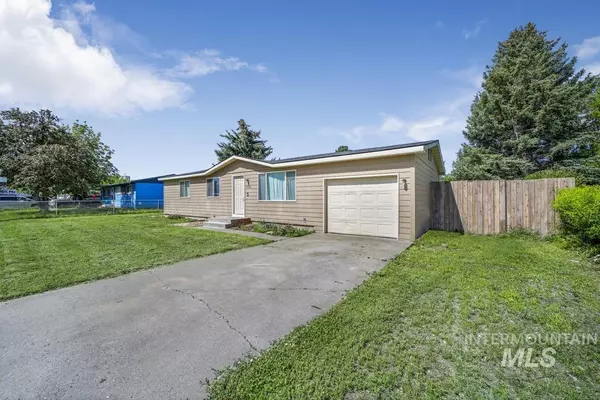 Hansen, ID 83334,639 Calico St