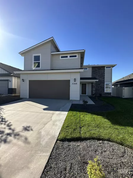 7709 E Edison St, Nampa, ID 83687