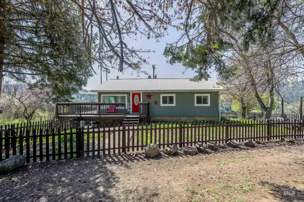 Lenore, ID 83541,36170 River Rd