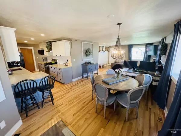 New Plymouth, ID 83655,304 W Elm St.