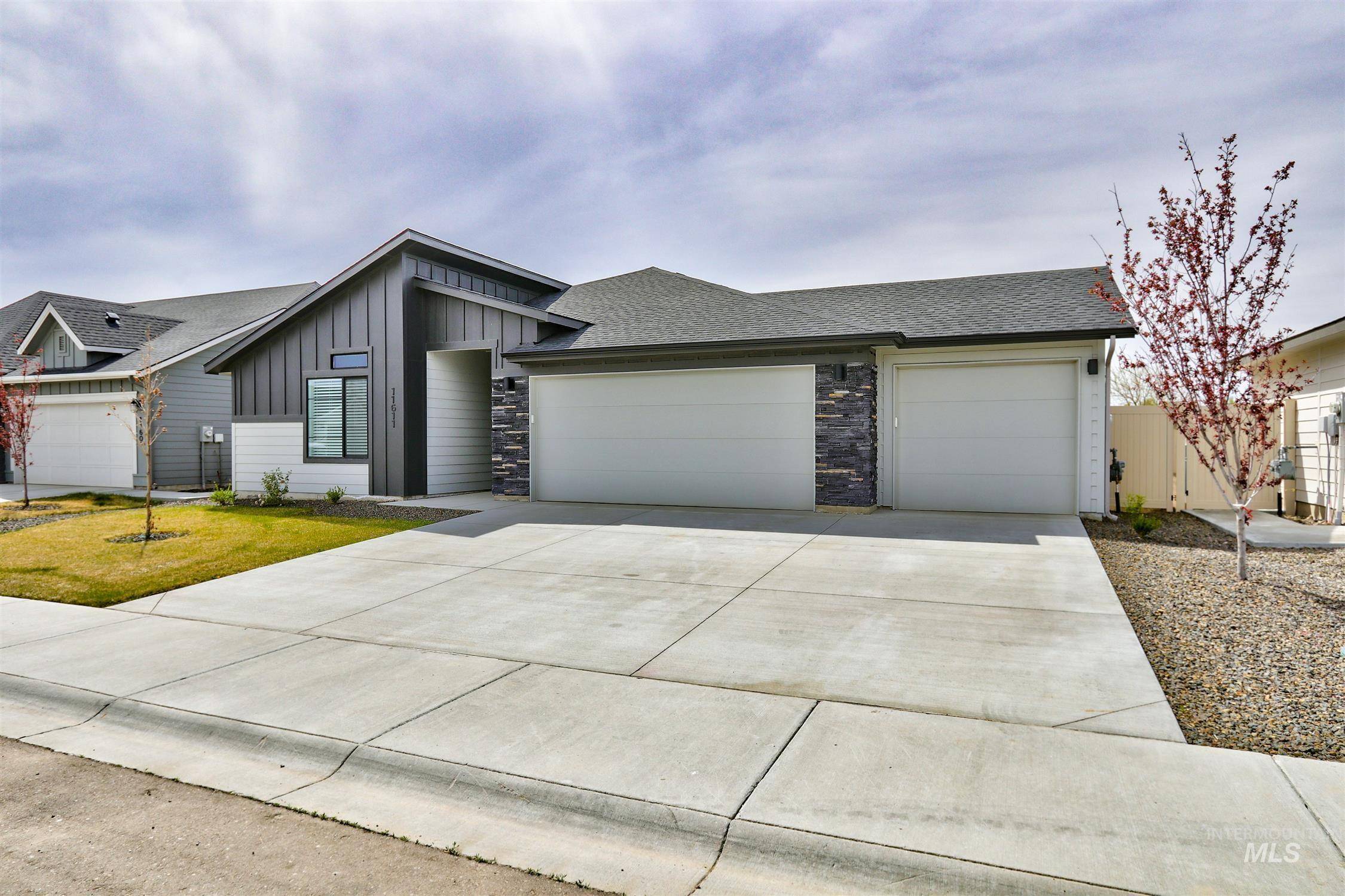11611 W Rose Lake St, Star, ID 83669
