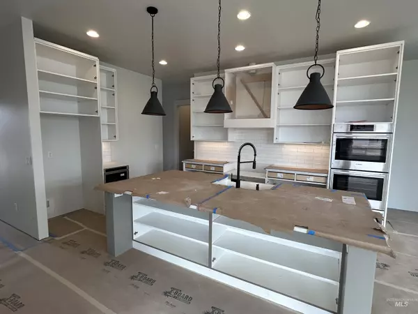 Star, ID 83669,10642 W Lothbury Dr