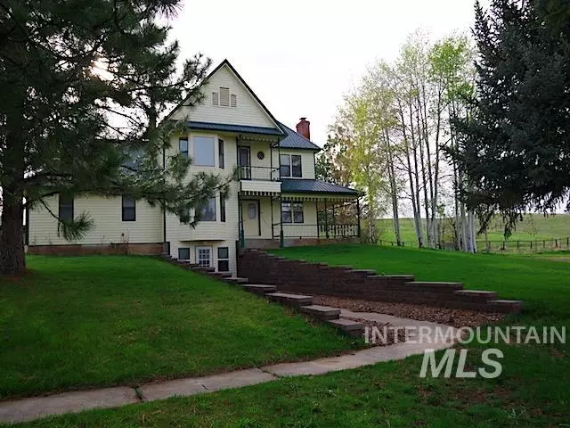 647 Mundy Gulch Road, Indian Valley, ID 83632