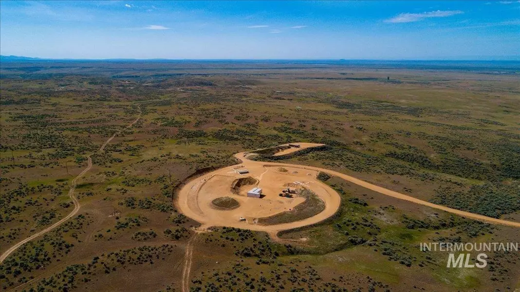 12600 S Upper Blacks Creek Rd., Boise, ID 83716