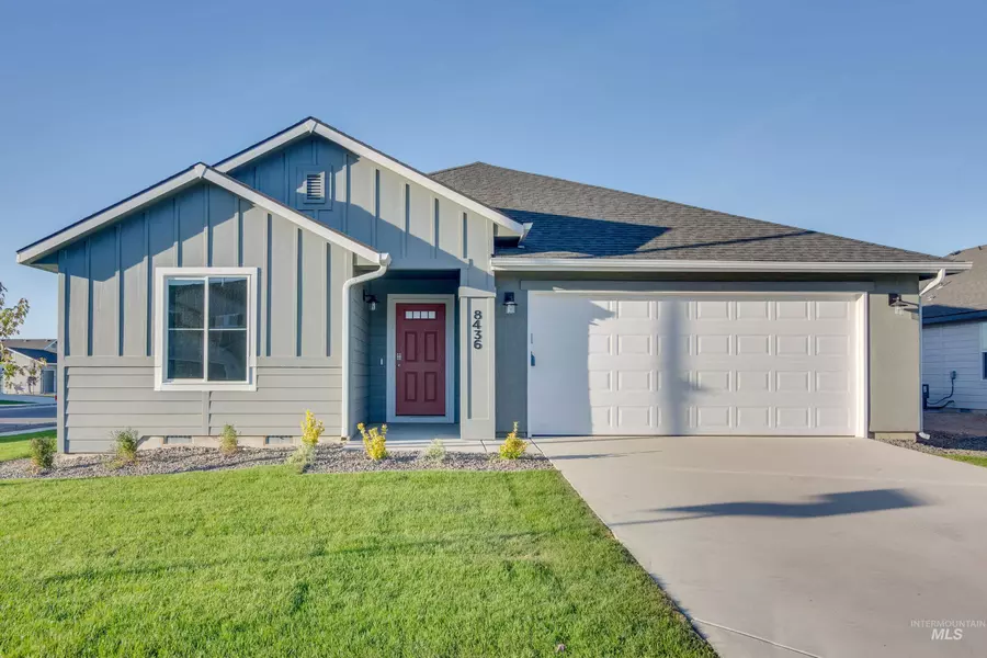1855 SW Sharpshinned Ave, Mountain Home, ID 83647