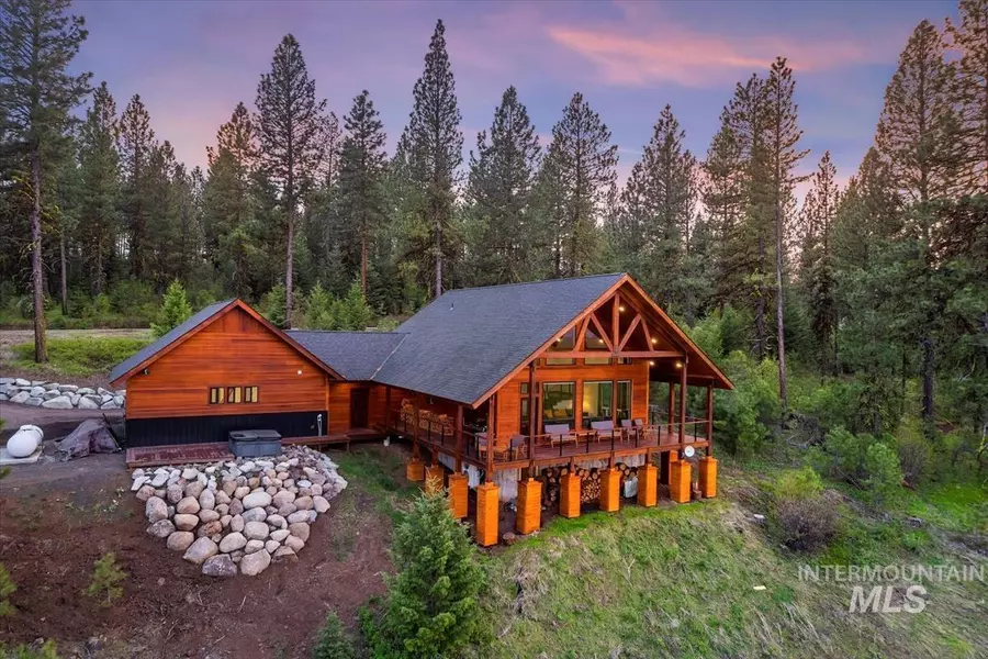 3154 Timber Ridge Dr, New Meadows, ID 83654