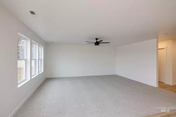 Nampa, ID 83687,7505 E Merganser Dr.