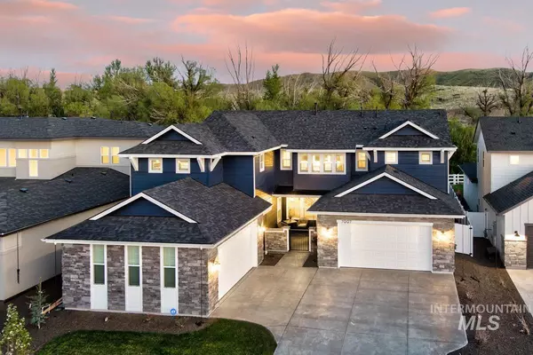 7997 W Suttle Lake Drive, Boise, ID 83714