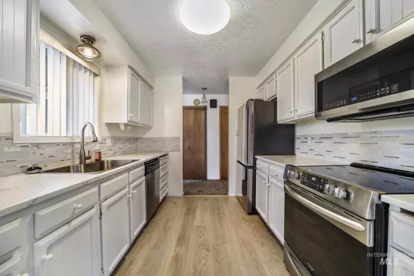 Twin Falls, ID 83301-5310,196 Blair Dr