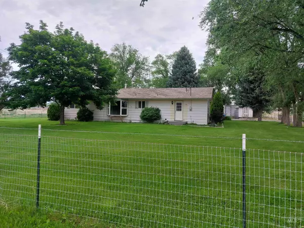 Bliss, ID 83314,598 Kentucky St.