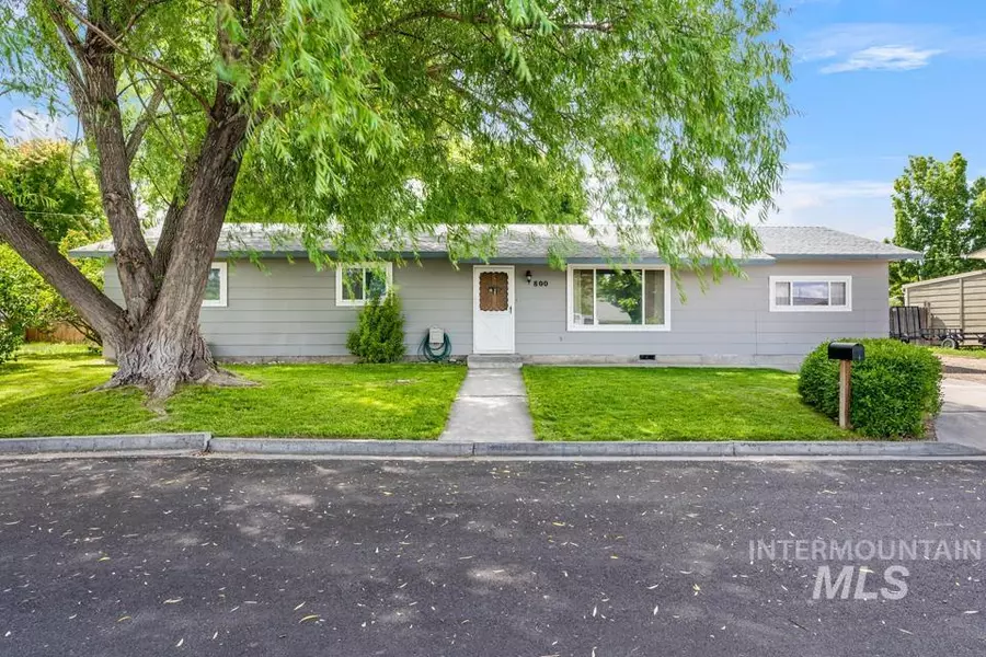 800 Oregon Ave, New Plymouth, ID 83655