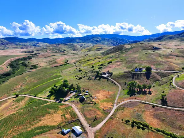 Horseshoe Bend, ID 83629,376 Pioneer Road