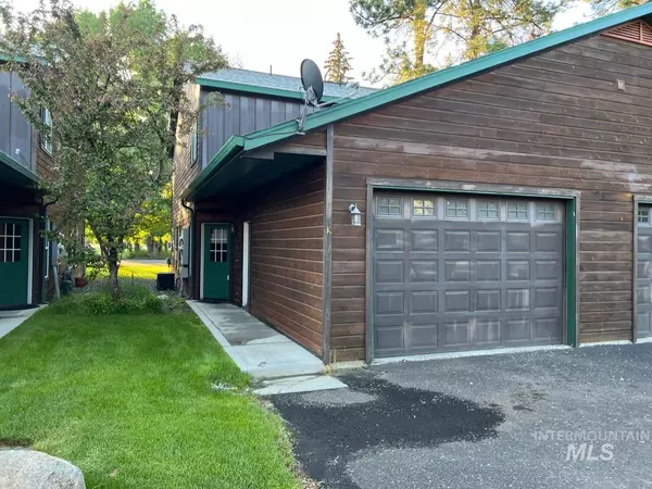 Mccall, ID 83638,1644 Davis Street